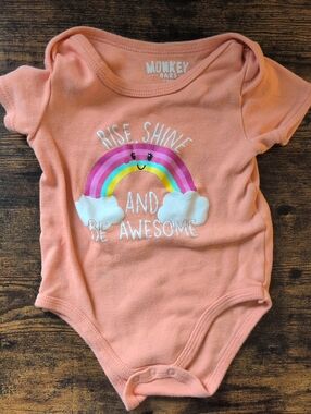 5/$25 Monkey Bars Peach Rainbow Graphic Onesie Bodysuit 12M